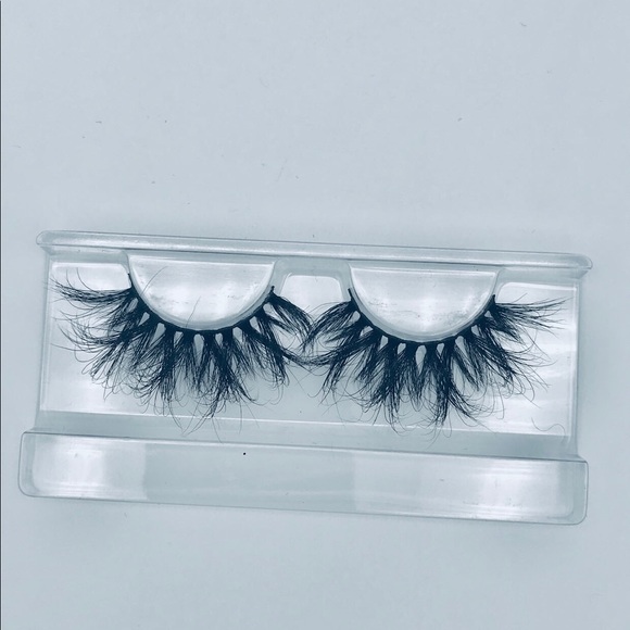 Premium Mink lashes, 25mm Lashes - Picture 11 of 16